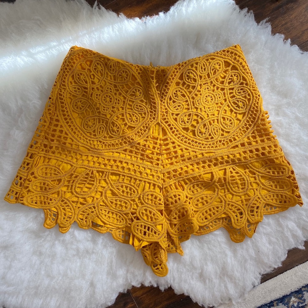 DO+BE Mustard Lace Shorts